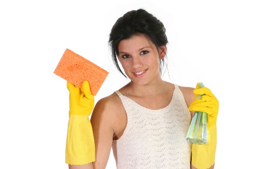 Builder’s dust removal and polishing during EC1 after builders cleaning